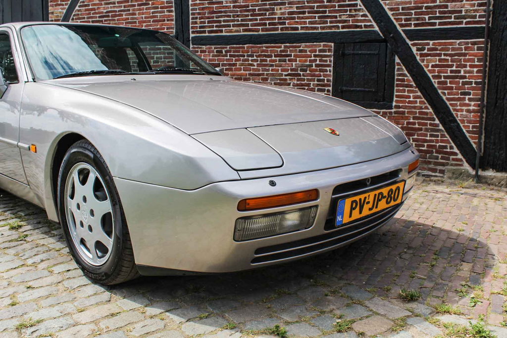 Porsche 944 Turbo S Coupé