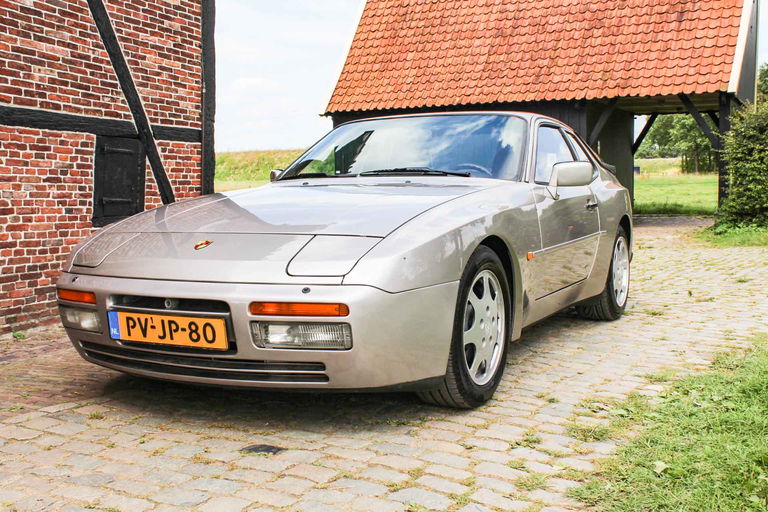 Porsche 944 Turbo S Coupé