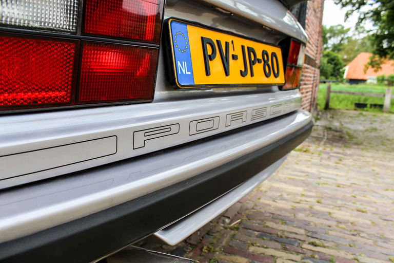 Porsche 944 Turbo S Coupé
