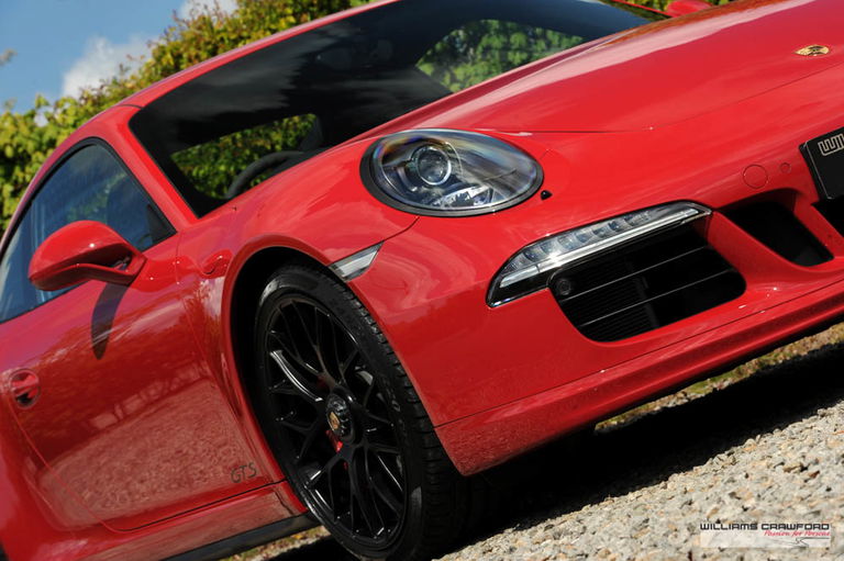 Porsche 991 Carrera GTS