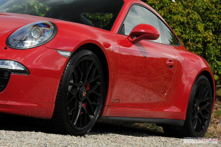 Porsche 991 Carrera GTS