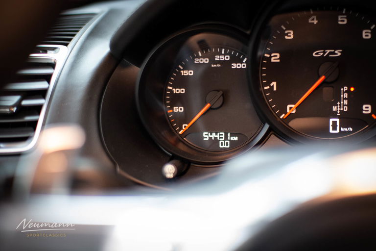 Porsche 981 Cayman GTS