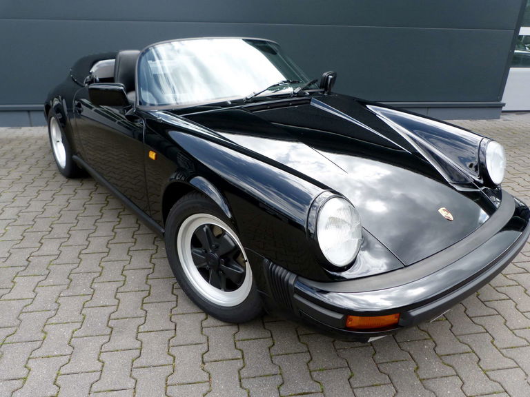 Porsche 911 Carrera 3.2 Speedster