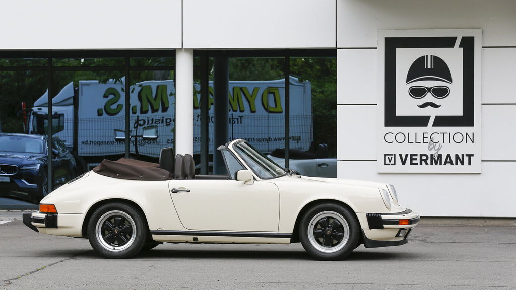 Porsche 911 Carrera 3.2 (US)