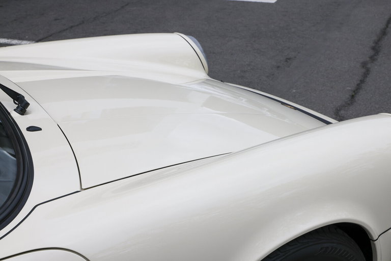 Porsche 911 Carrera 3.2 (US)