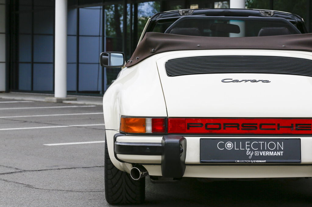 Porsche 911 Carrera 3.2 (US)