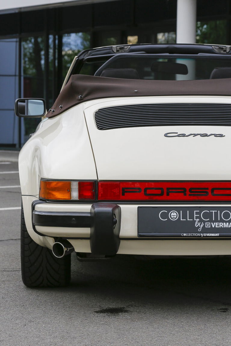 Porsche 911 Carrera 3.2 (US)