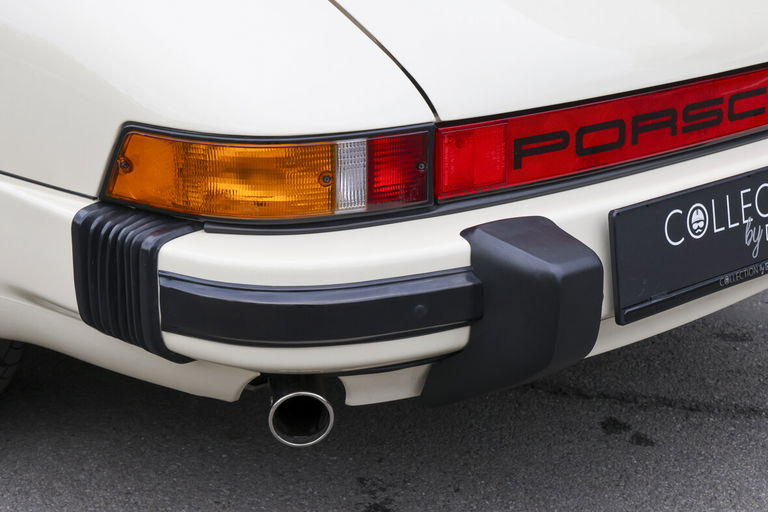 Porsche 911 Carrera 3.2 (US)