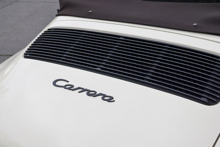 Porsche 911 Carrera 3.2 (US)