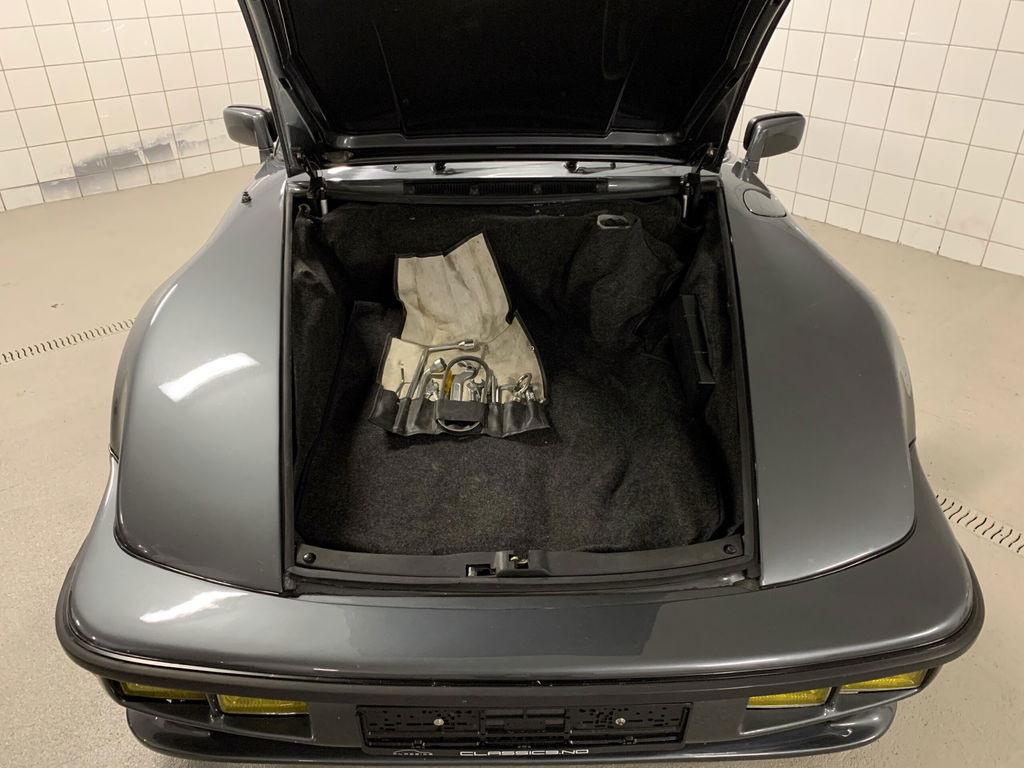 Porsche 911 Turbo Flachbau