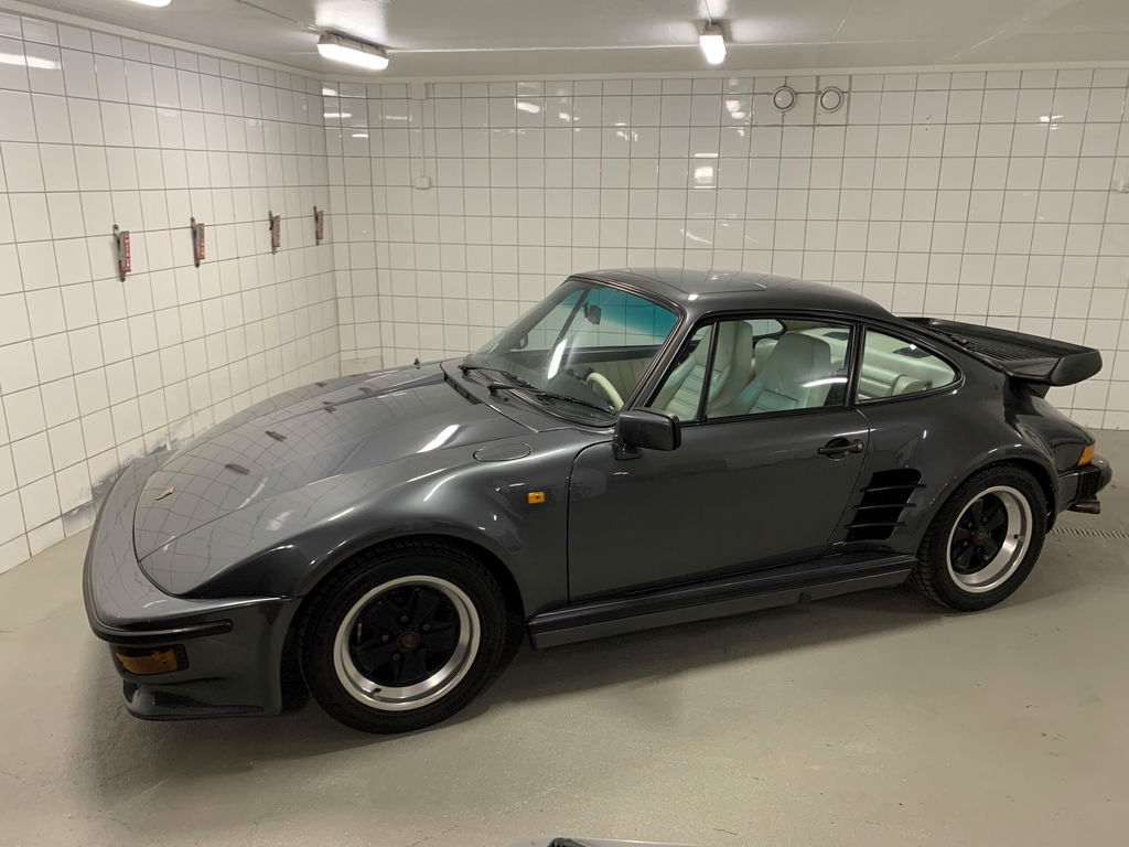 Porsche 911 Turbo Flachbau