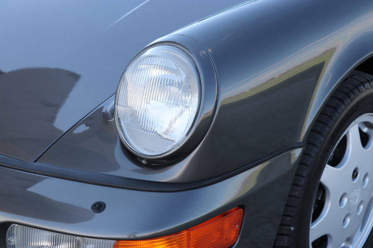 Porsche 964 Carrera 4