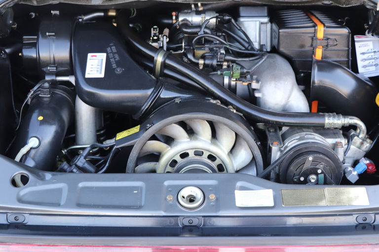 Porsche 964 Carrera 4