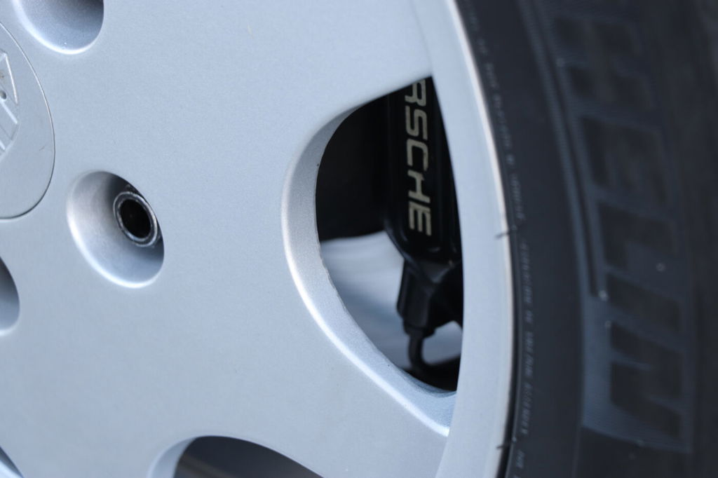 Porsche 964 Carrera 4