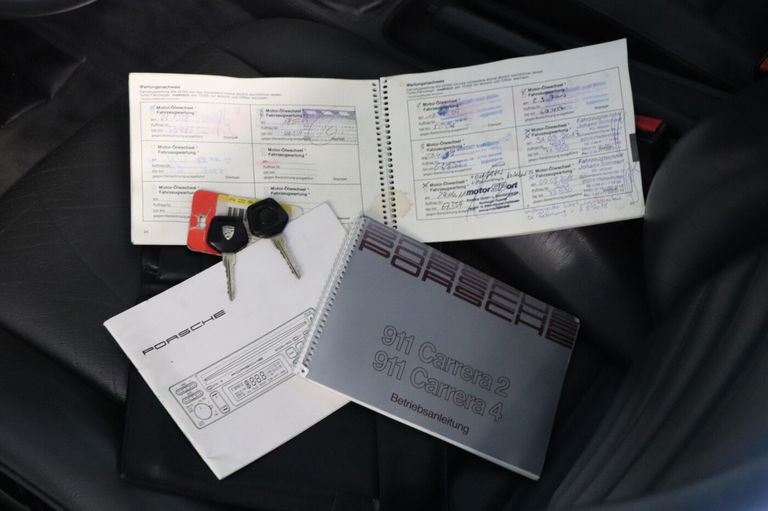 Porsche 964 Carrera 4