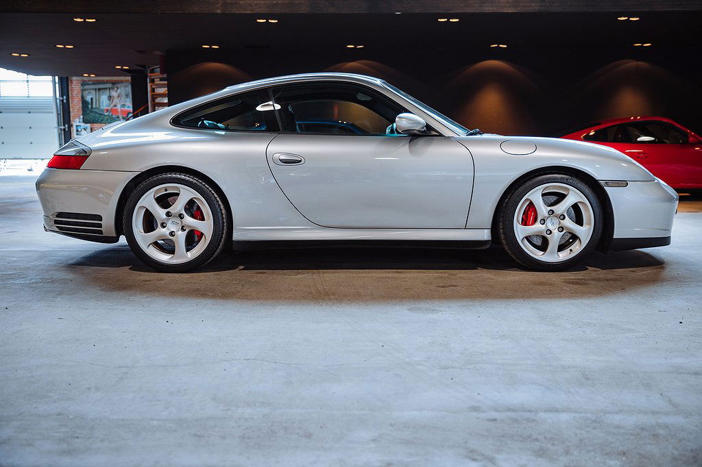 Porsche 996 Carrera 4S