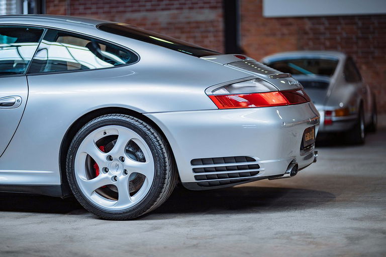 Porsche 996 Carrera 4S