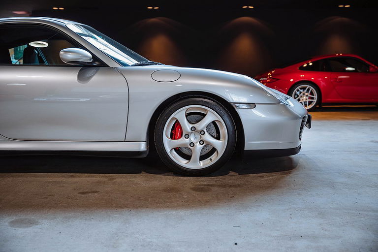 Porsche 996 Carrera 4S