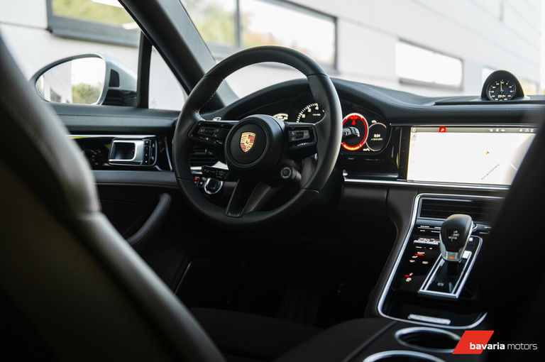 Porsche Panamera 4 E-Hybrid