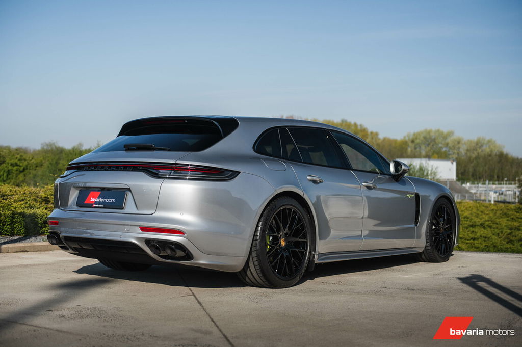 Porsche Panamera 4 E-Hybrid