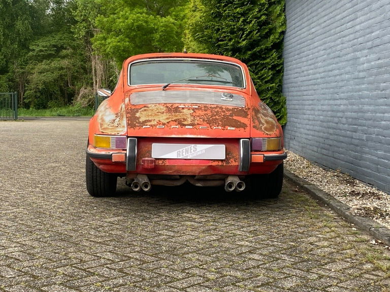 Porsche 911 S (F-Modell)