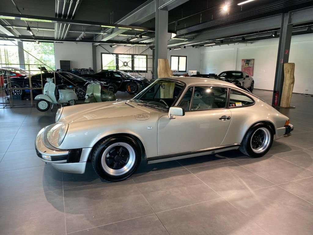 Porsche 911 SC