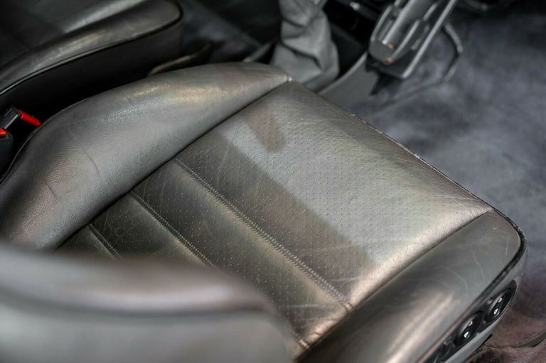 Porsche 911 Carrera 3.2 (KAT)