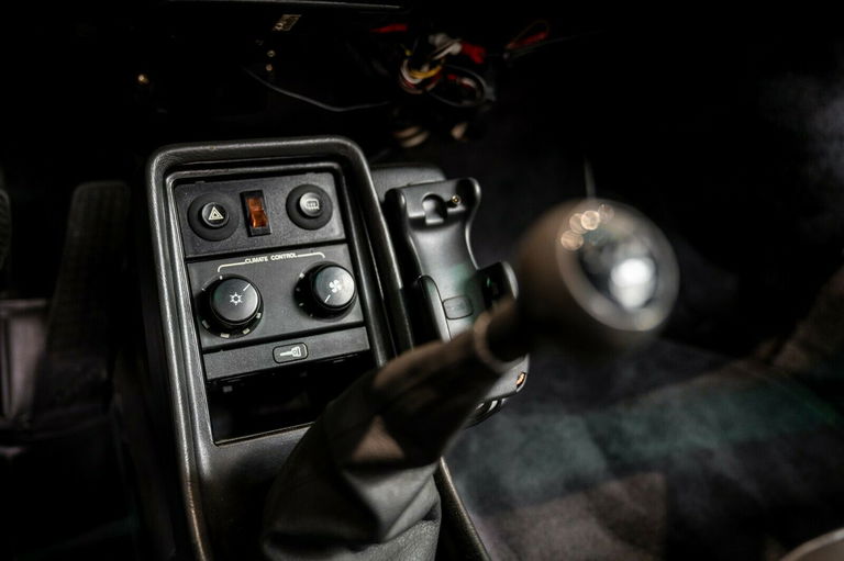 Porsche 911 Carrera 3.2 (KAT)