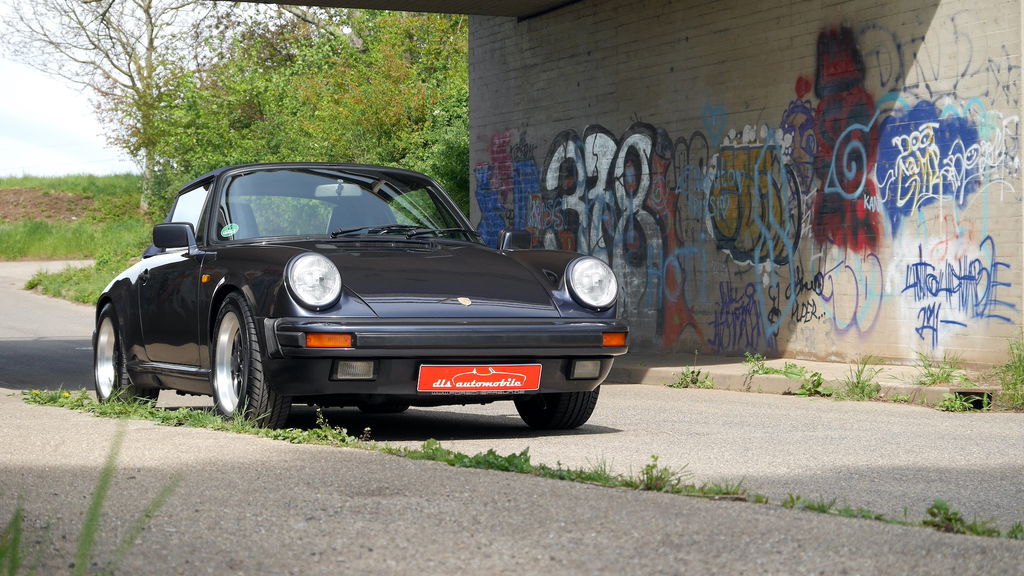 Porsche 911 Carrera 3.2 (KAT)