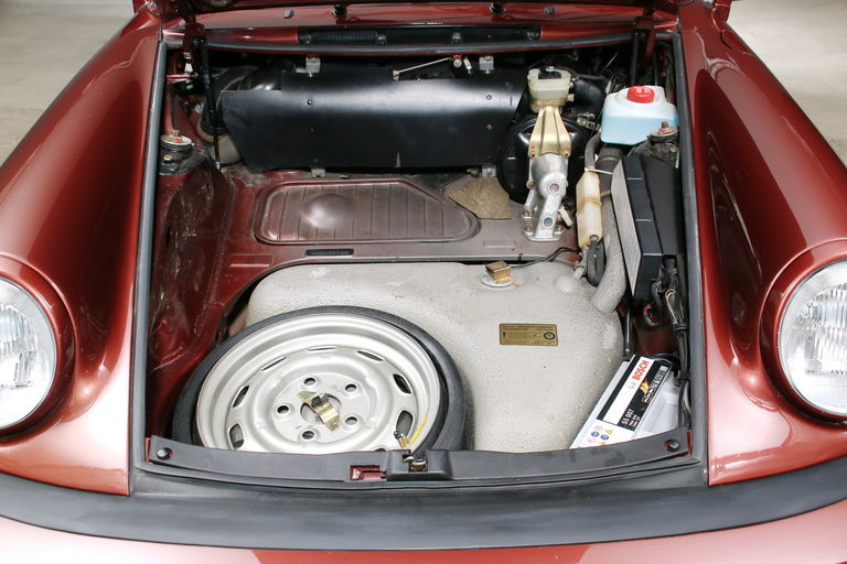 Porsche 911 Carrera 3.2 (US)