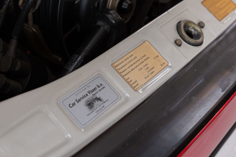 Porsche 911 Carrera 3.2 (US)