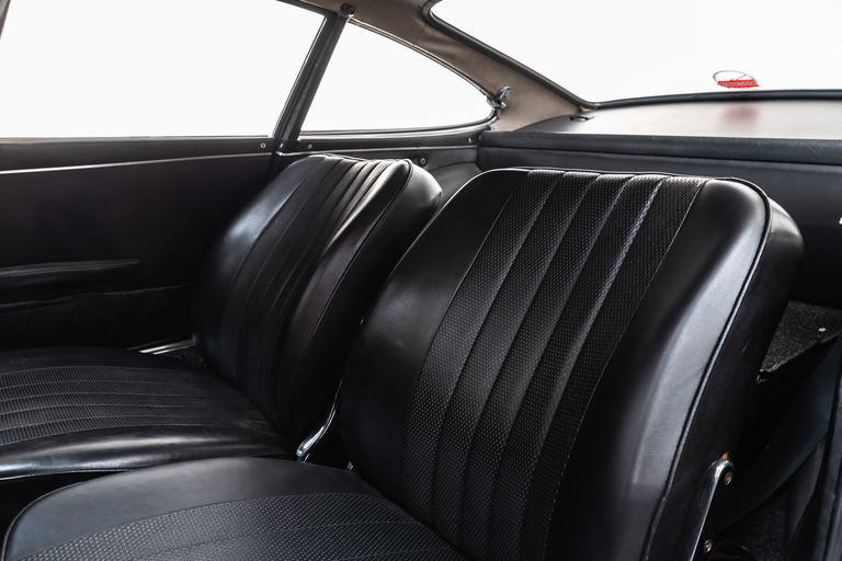 Porsche 911 S (F-Modell)