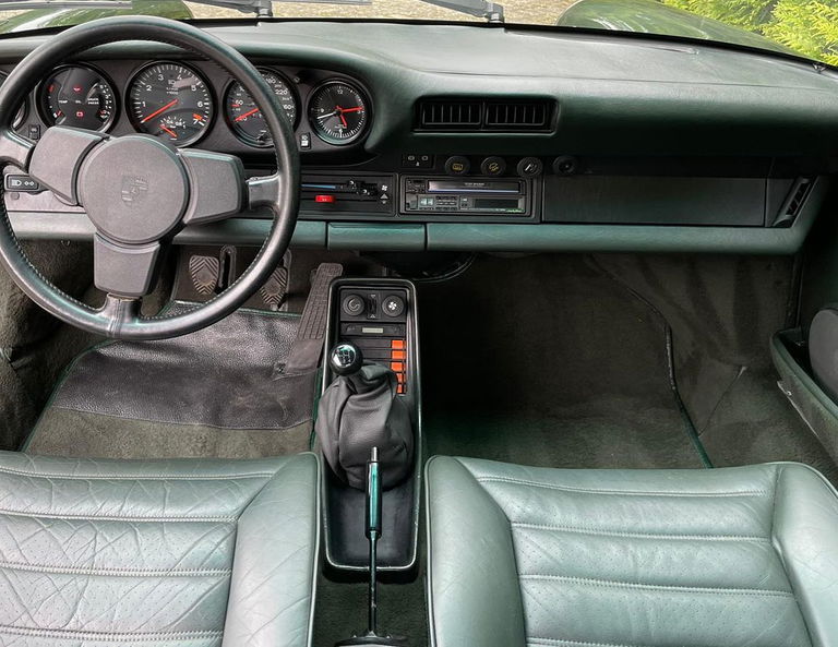 Porsche 911 Turbo 3.3