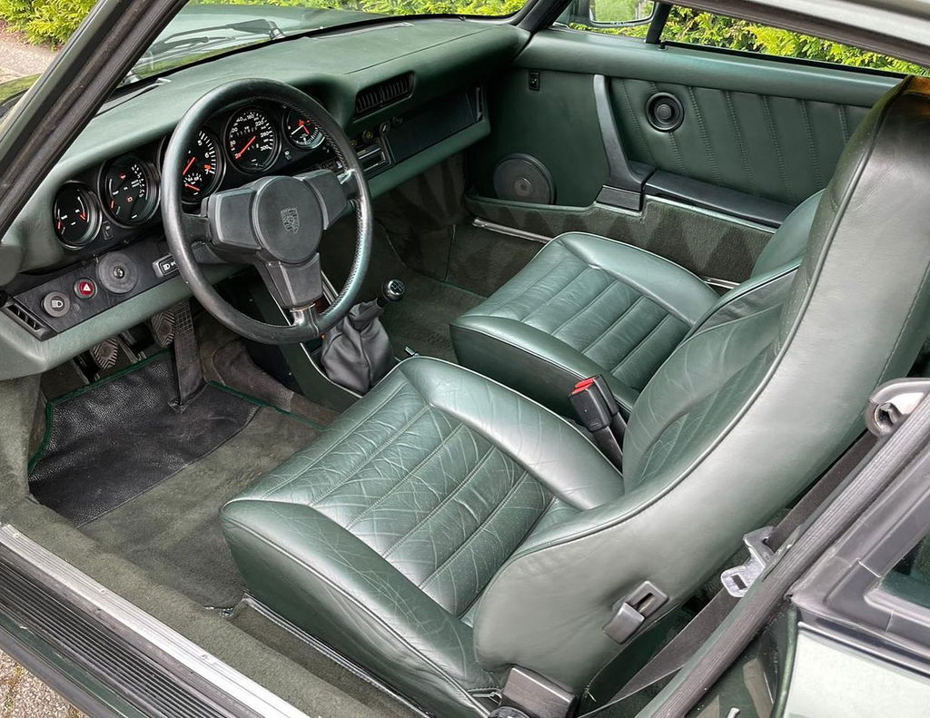 Porsche 911 Turbo 3.3