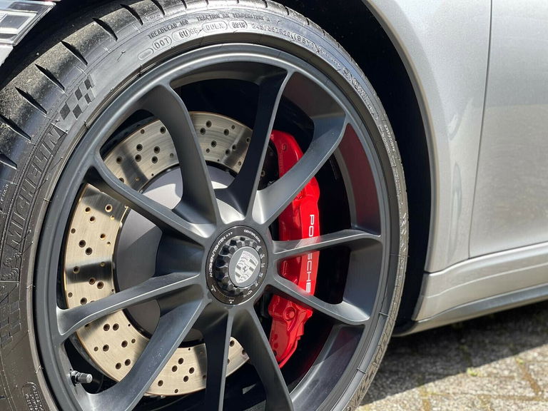 Porsche 991 GT3 Touring