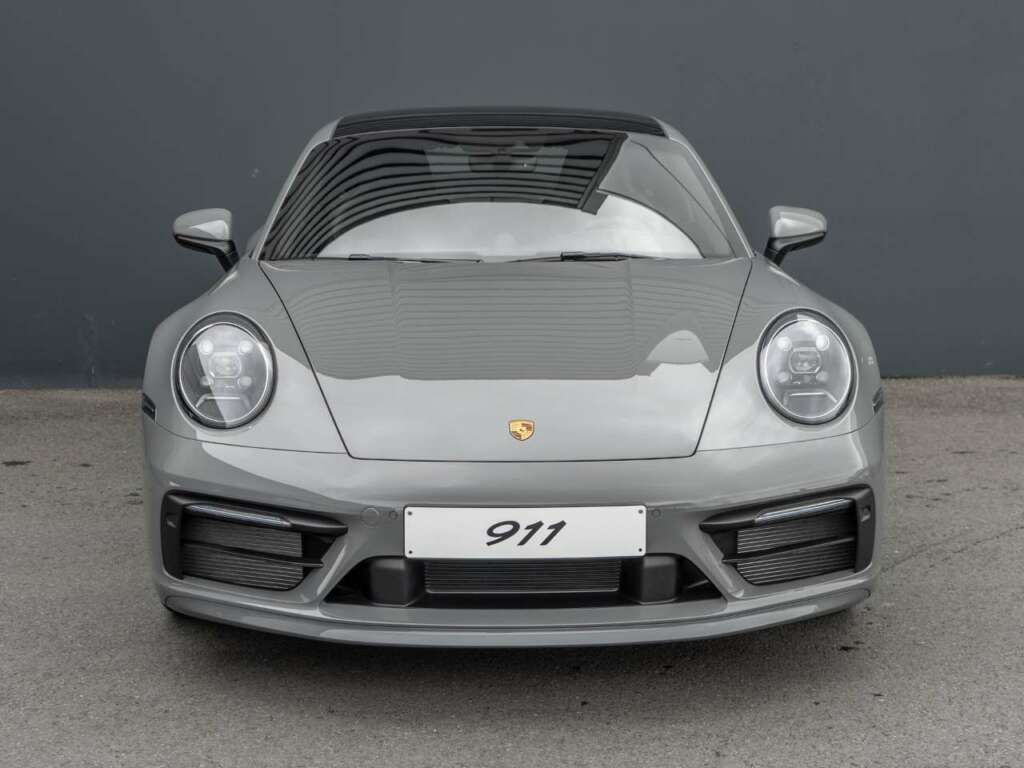 Porsche crayon gray