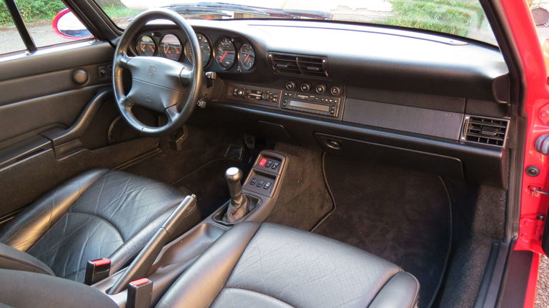Porsche 993 Carrera 4