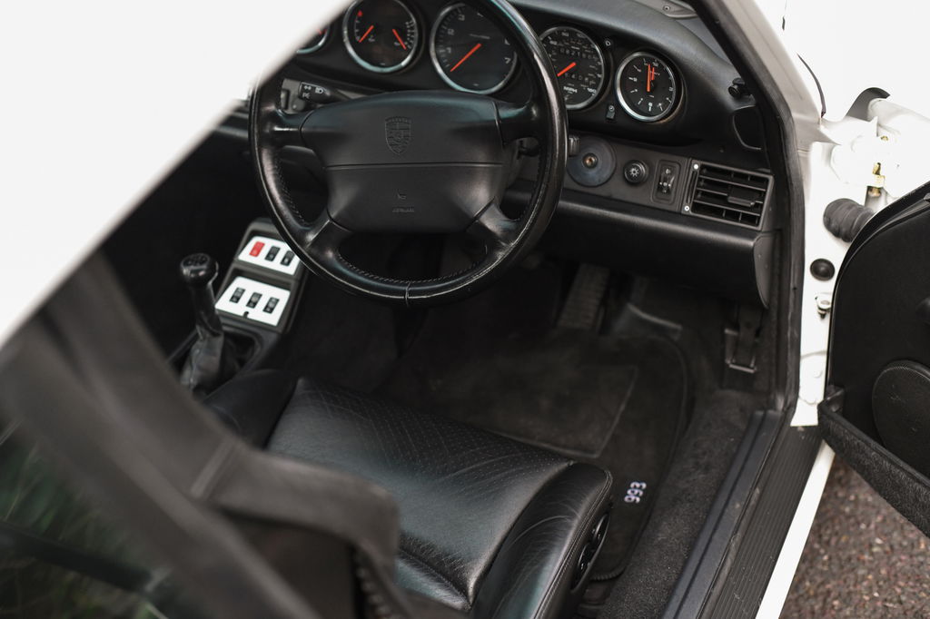 Porsche 993 Carrera