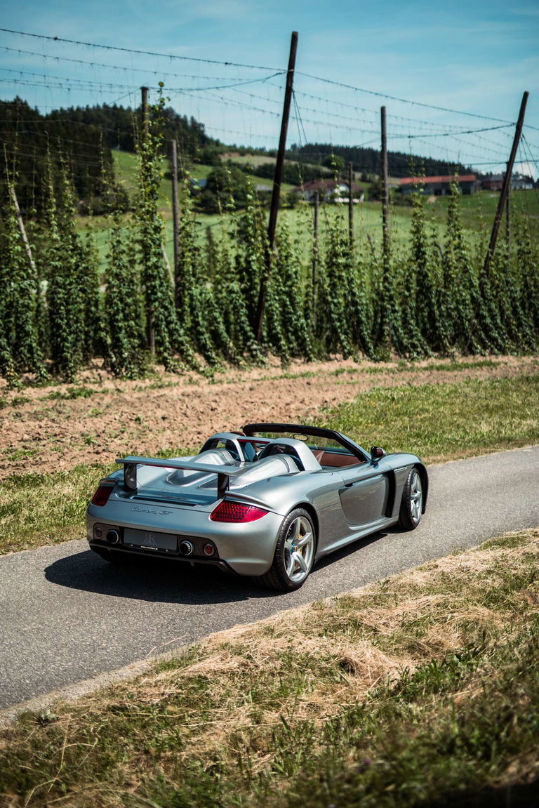 Porsche Carrera GT