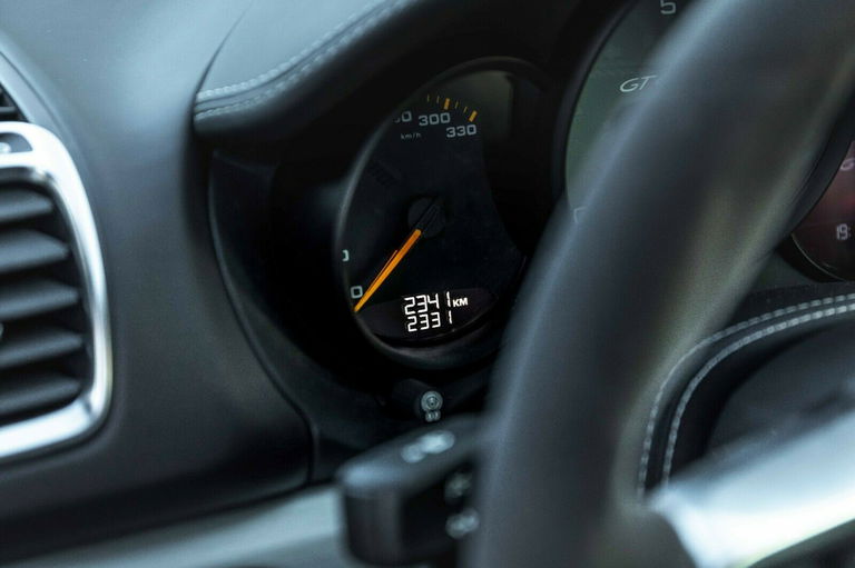 Porsche 981 Cayman GT4