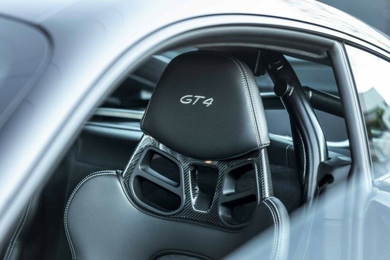 Porsche 981 Cayman GT4