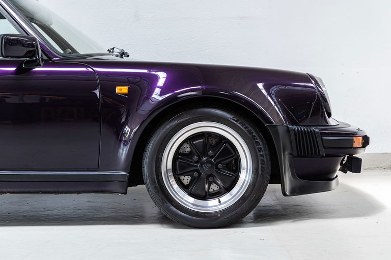 Porsche 911 Turbo 3.3