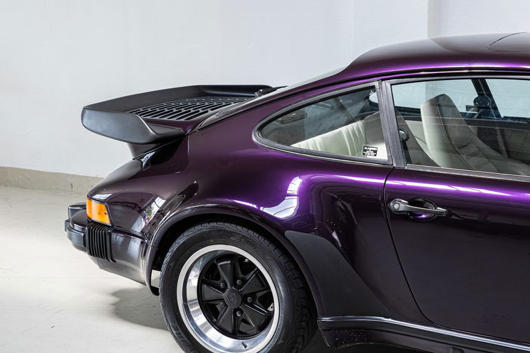 Porsche 911 Turbo 3.3