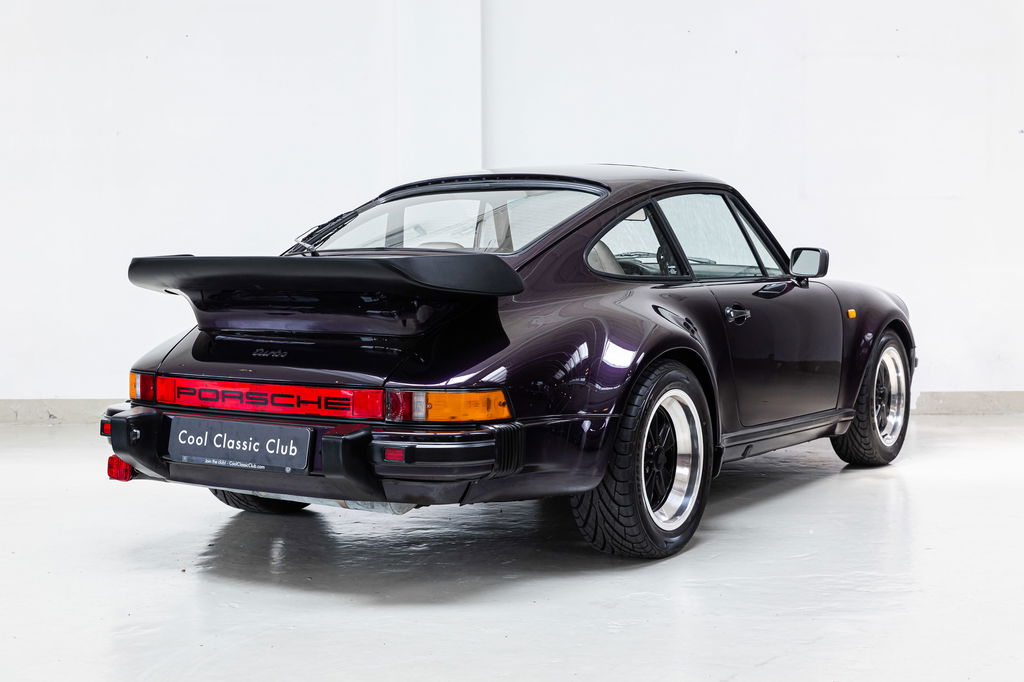 Porsche 911 Turbo 3.3