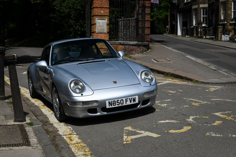 Porsche 993 Carrera 4S