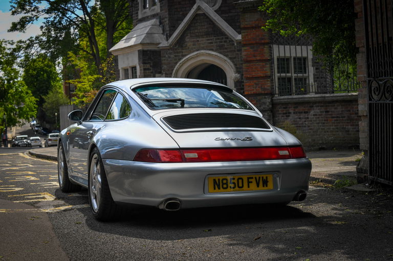 Porsche 993 Carrera 4S