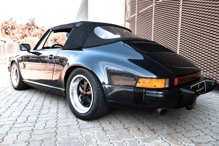 Porsche 911 Carrera 3.2