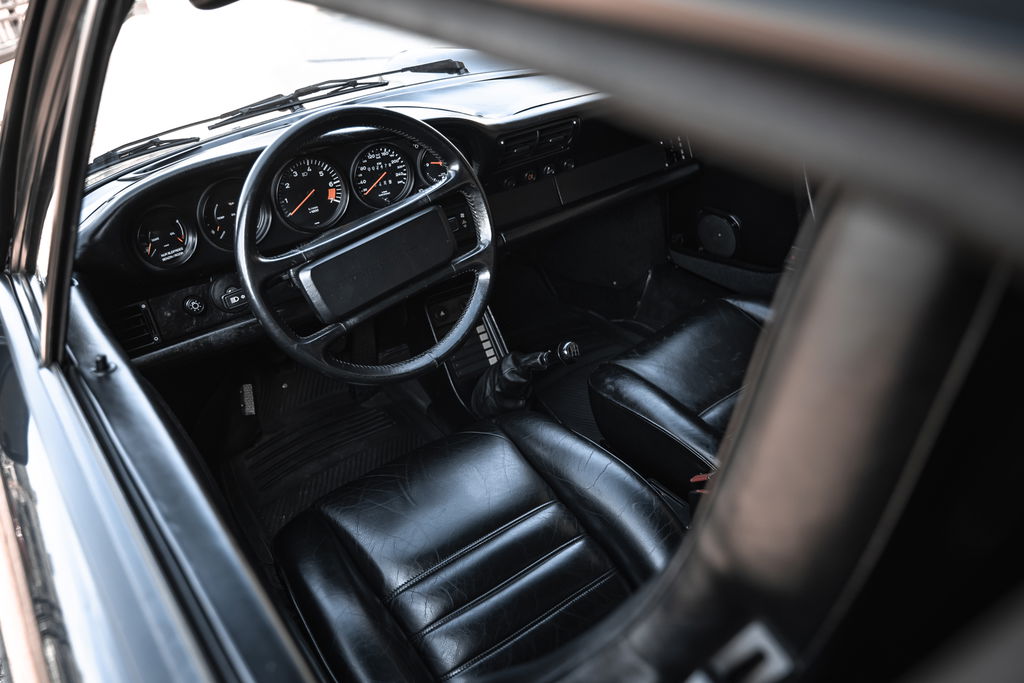 Porsche 911 Carrera 3.2