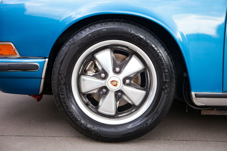 Porsche 911 S (F-Modell)