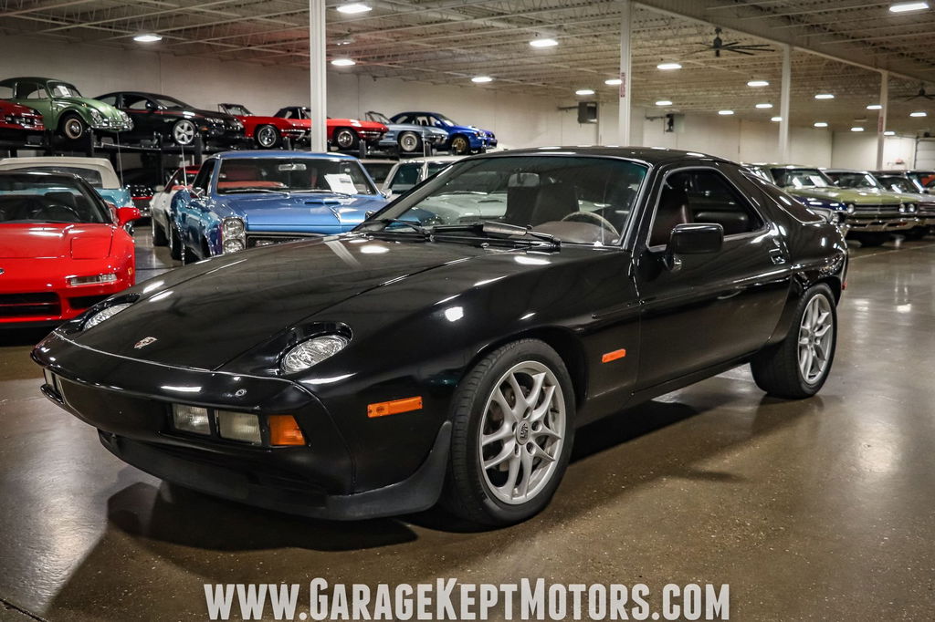 Porsche 928 S
